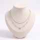 Collier étoile minimaliste double rang, vue de face, argenté