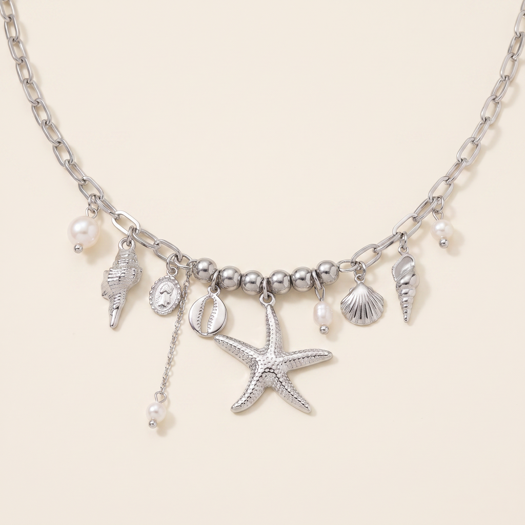 Collier charms étoile de mer, détail du motif, argenté