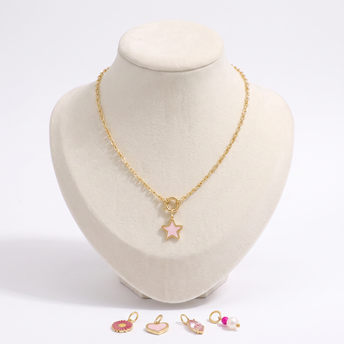 Collier fleur et étoile à breloques, ensemble à composer, vue de face