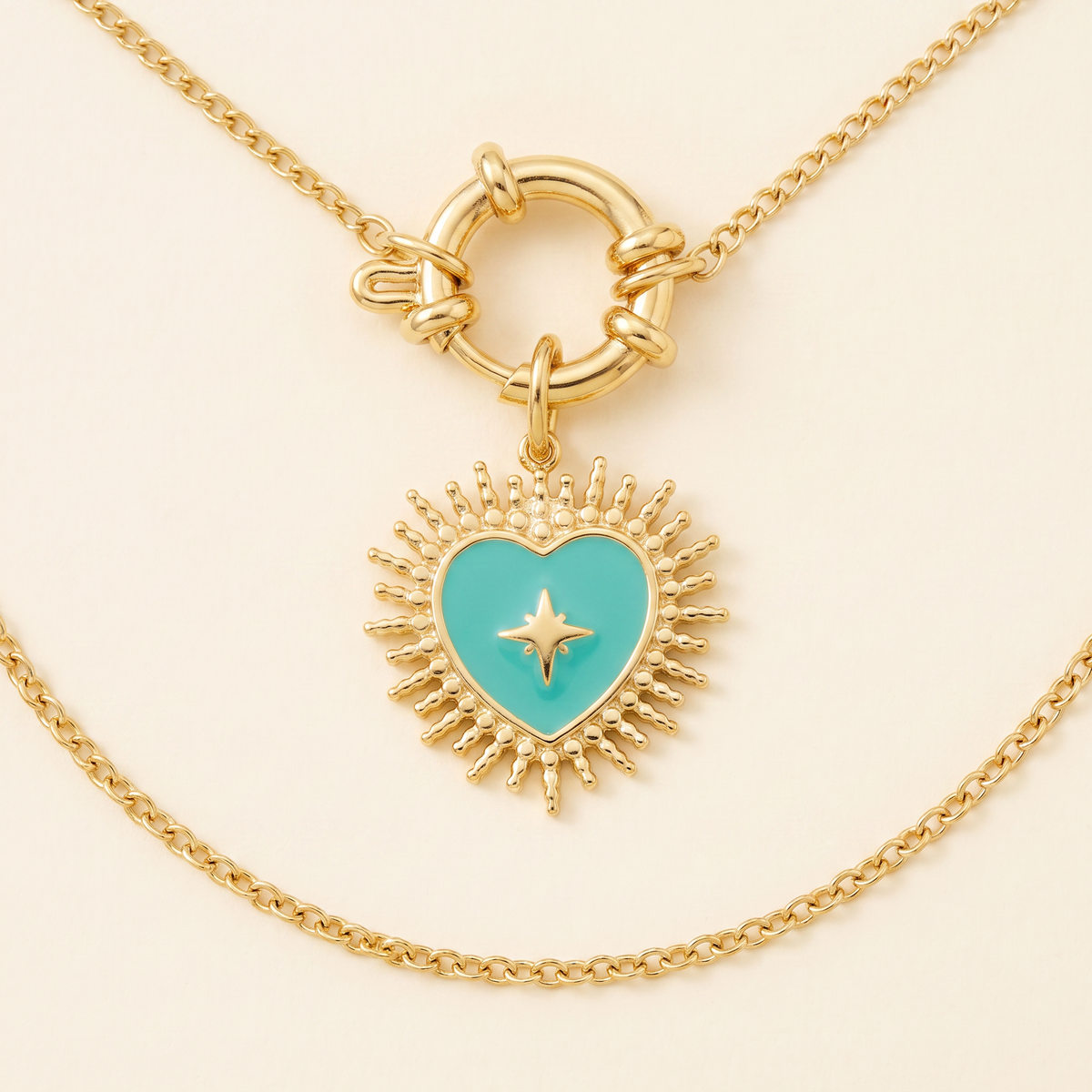 Collier cœur vert à breloques, ensemble à composer, détail du motif