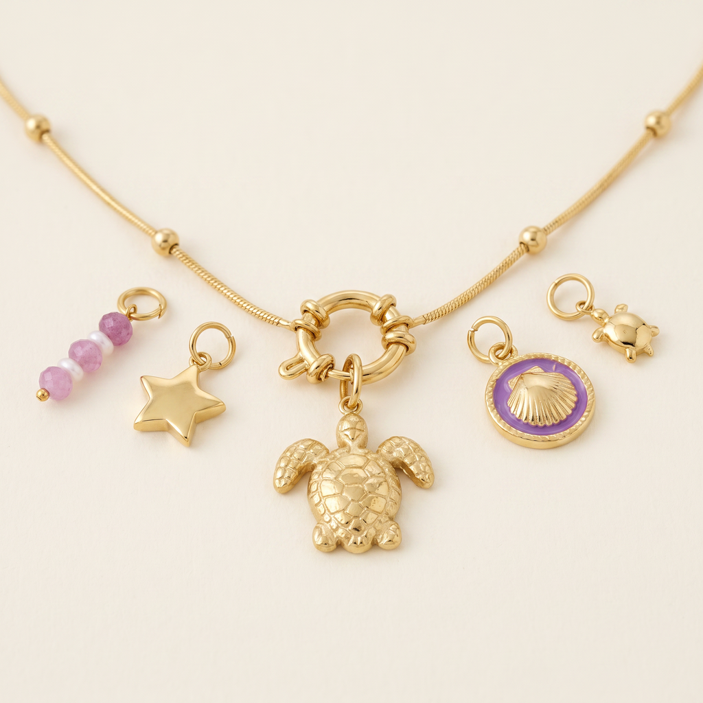 Collier tortue et coquillage, ensemble à composer, détail du motif