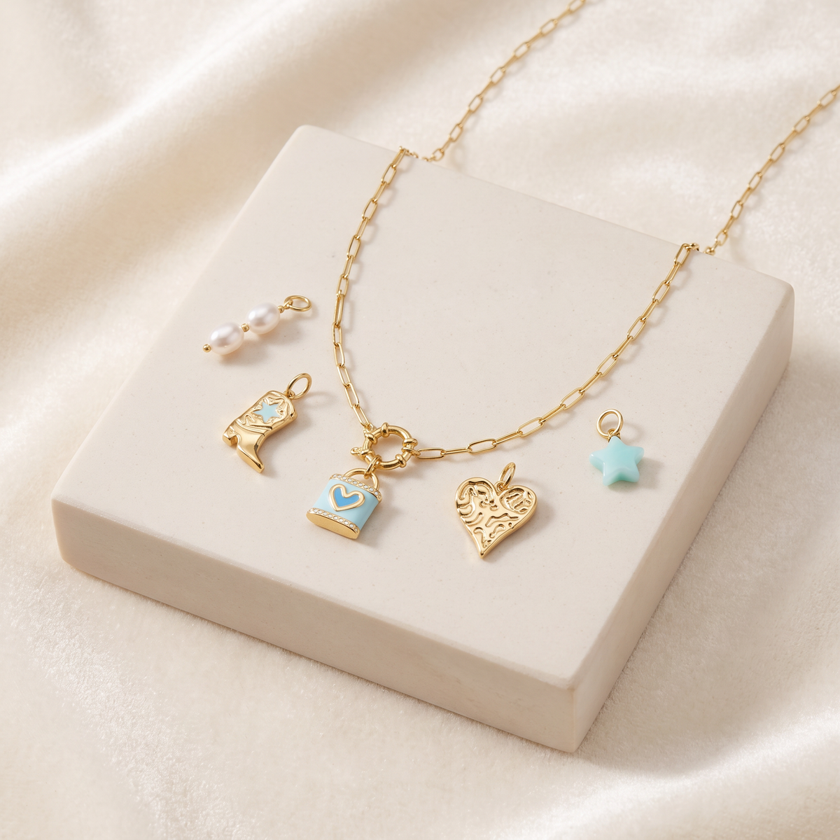 Collier cœur à breloques, ensemble à composer — Doré