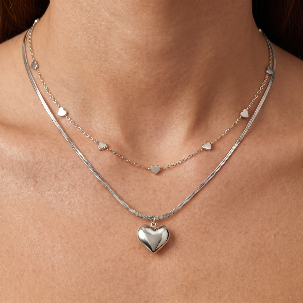 Collier cœur double rang, porté, argenté