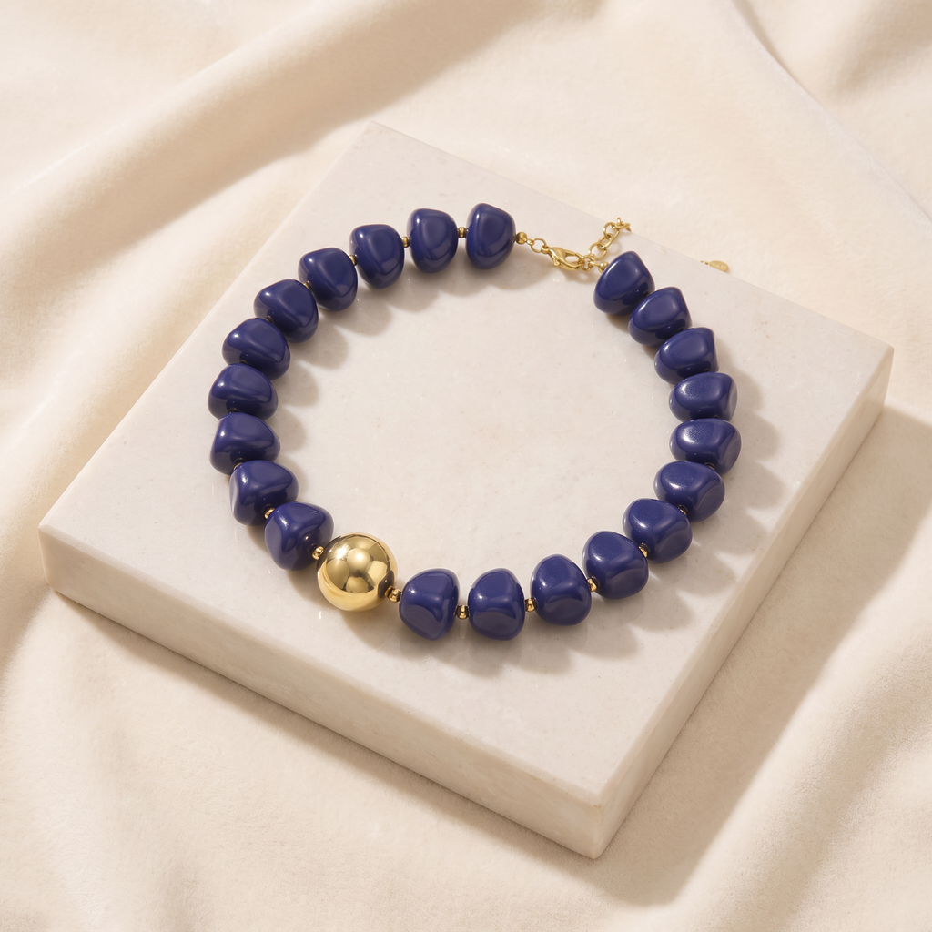 Collier de perles doré à sphères — Bleu foncé