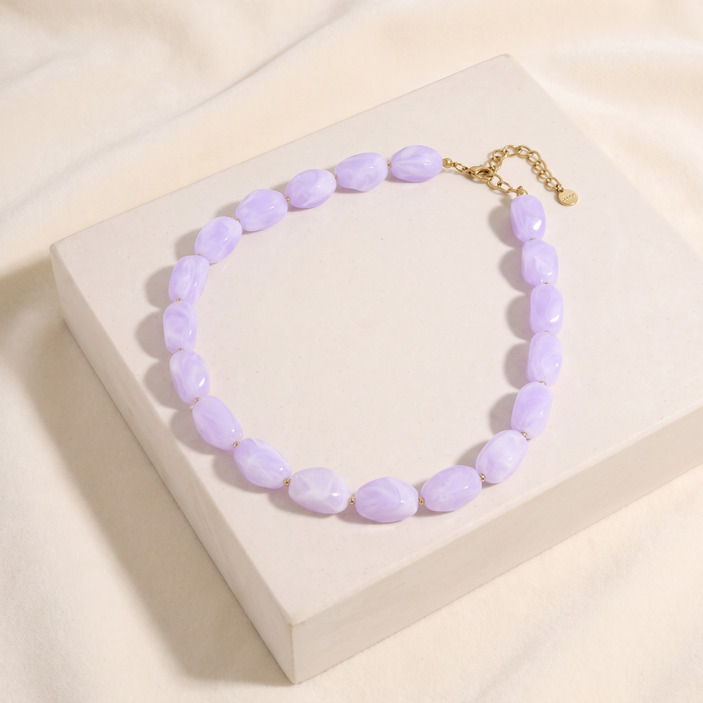 Collier de perles à forme organique — Violet clair