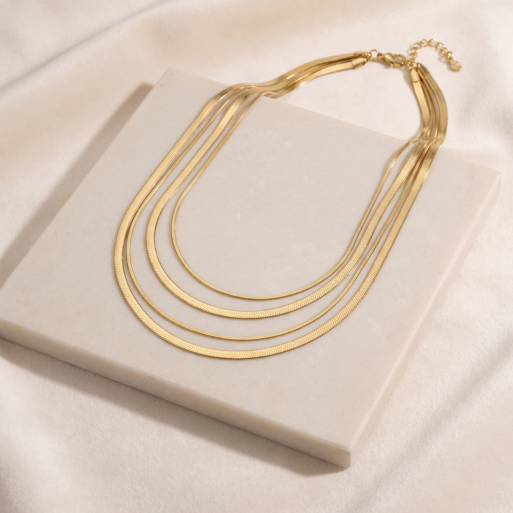Collier serpent en multirang — Doré