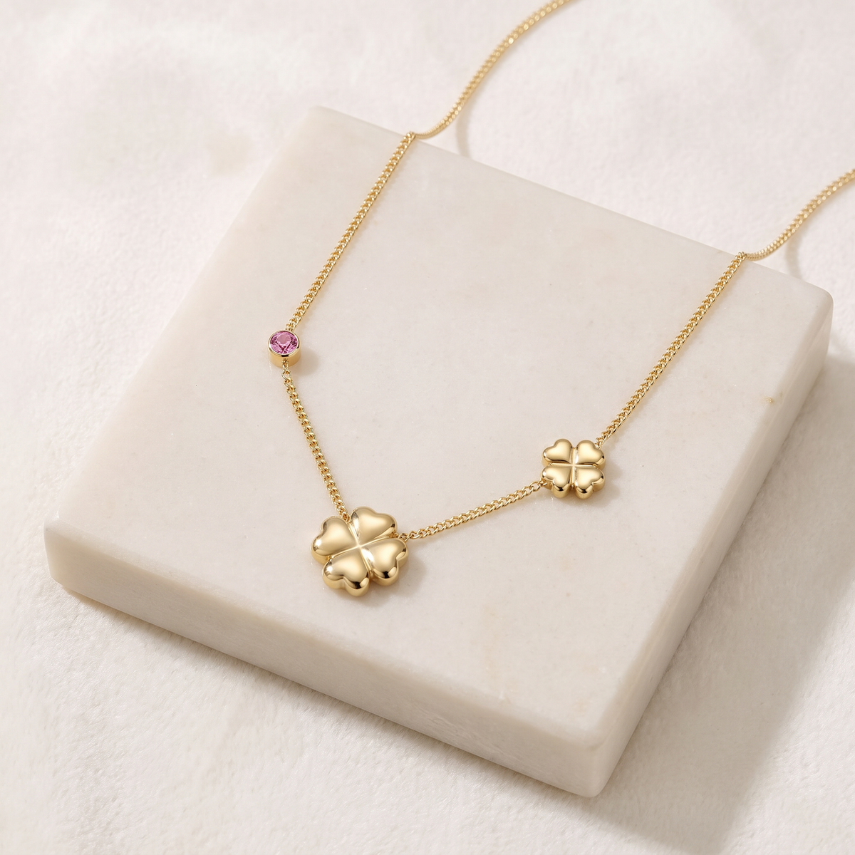 Collier trèfle à strass en couleurs — Rose