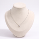 Collier trèfle 40 cm, vue de face, argenté