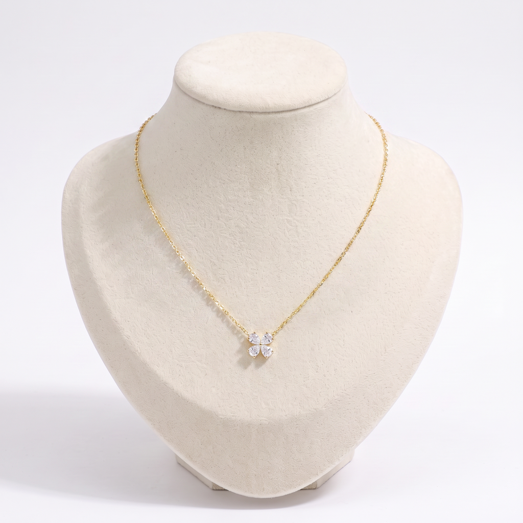 Collier trèfle 40 cm, vue de face, doré