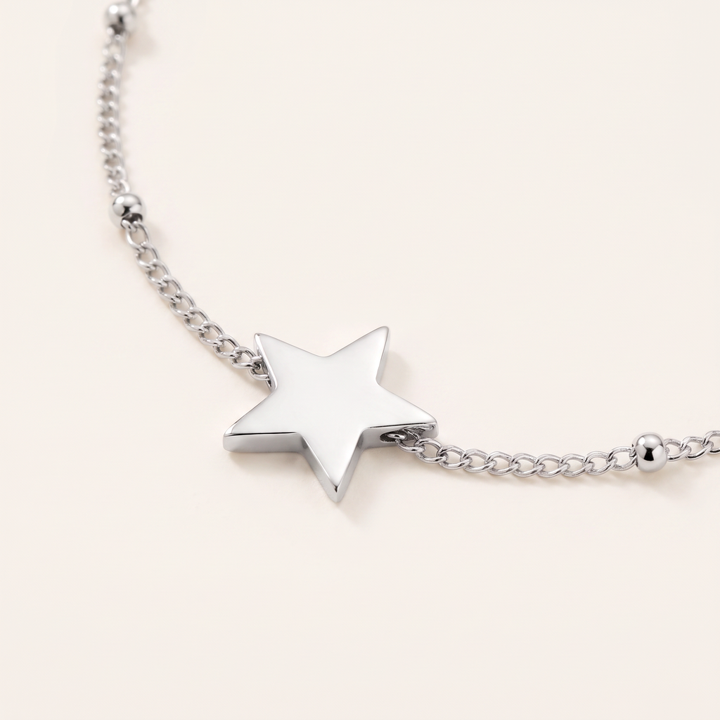 Collier étoile, détail du motif, argenté