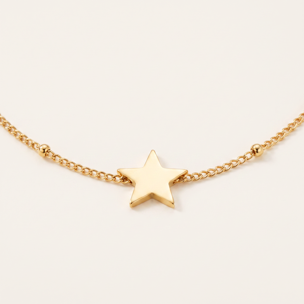 Collier étoile, détail du motif, doré