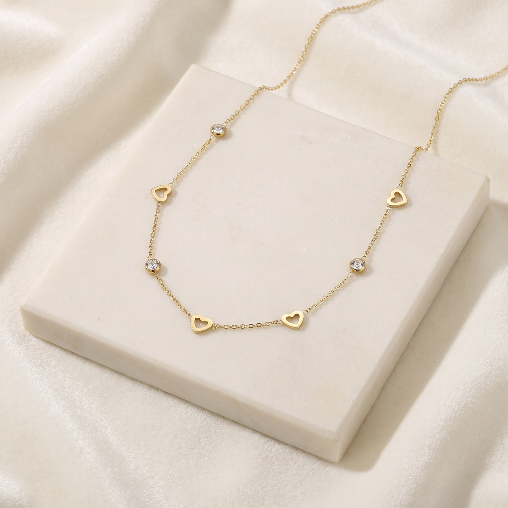 Collier cœur maille fine à strass — Doré