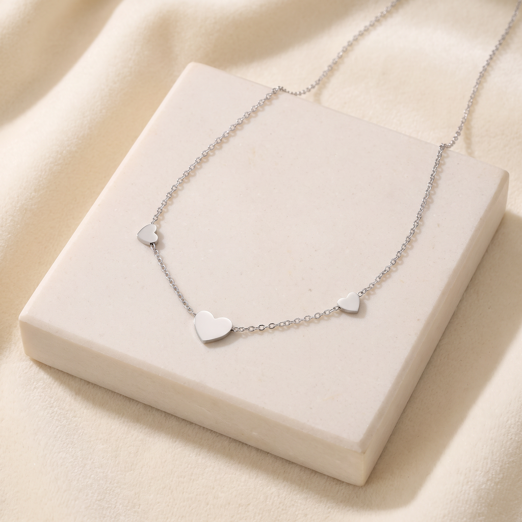 Collier cœur minimaliste sur chaîne — Argenté