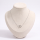 Collier trèfle 39 cm, vue de face, argenté