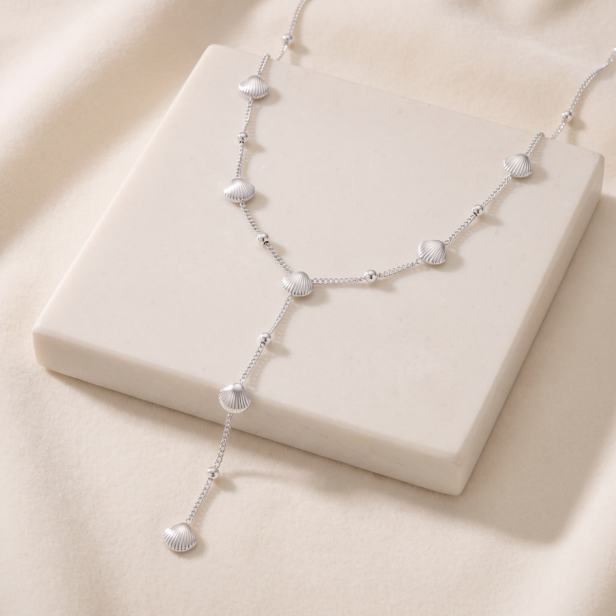 Collier pendentif en cascade — Argenté