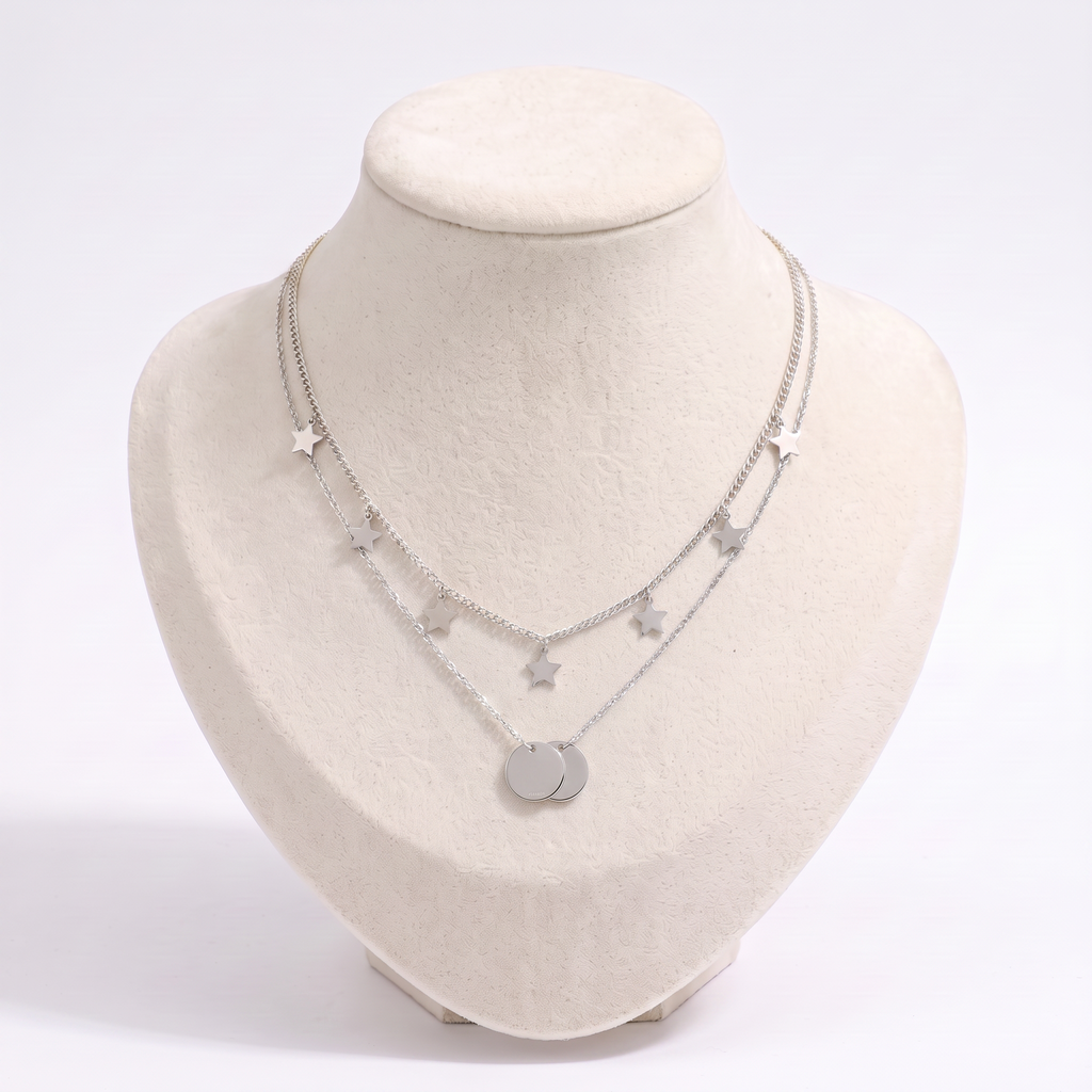 Collier étoile et lune double rang, vue de face, argenté