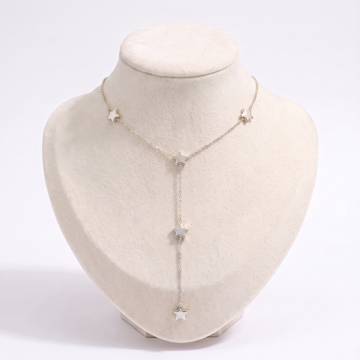 Collier étoile filante en Y sur chaîne, vue de face, argenté