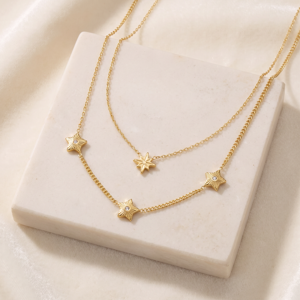Collier étoile à strass en multirang — Doré