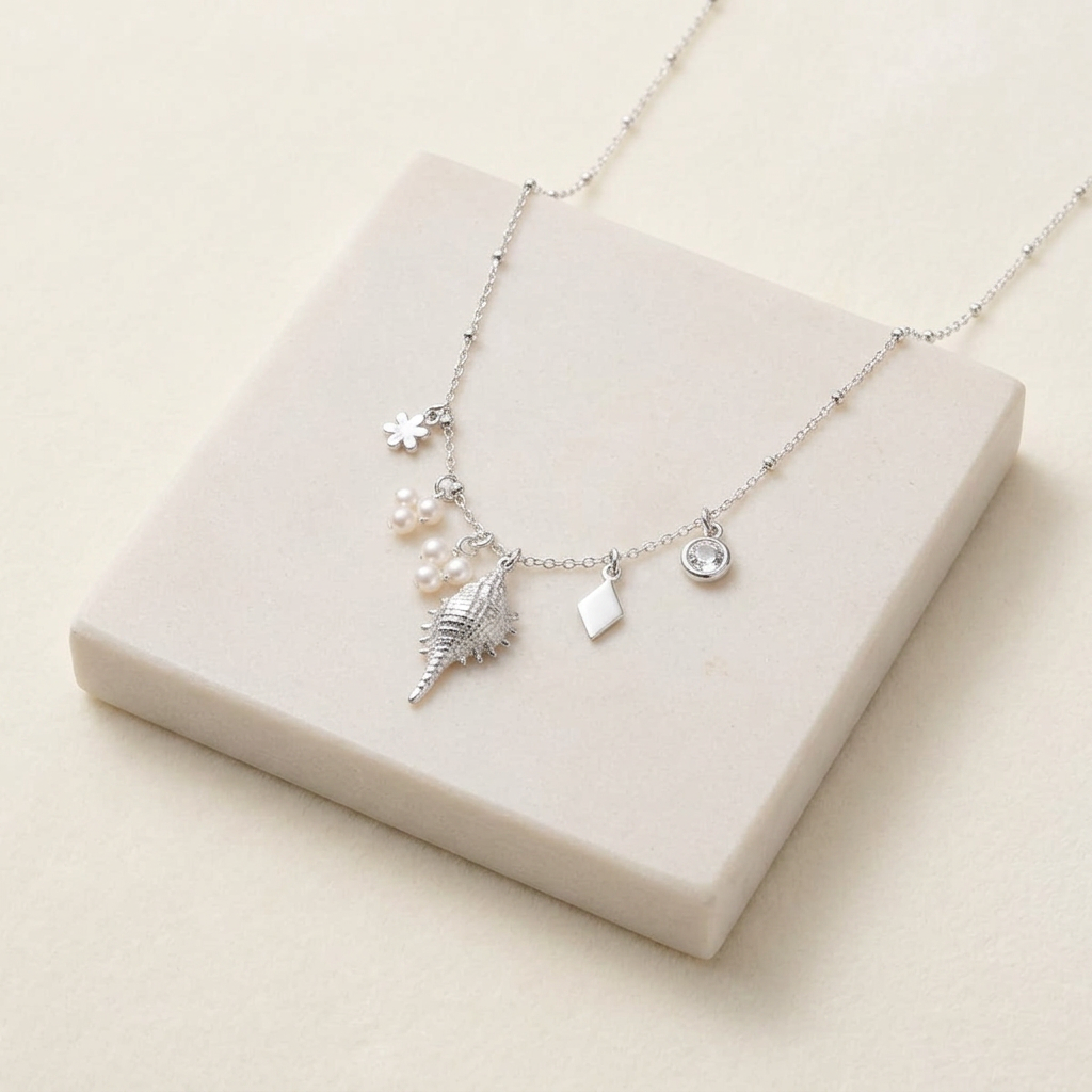 Collier charms coquillage — Argenté
