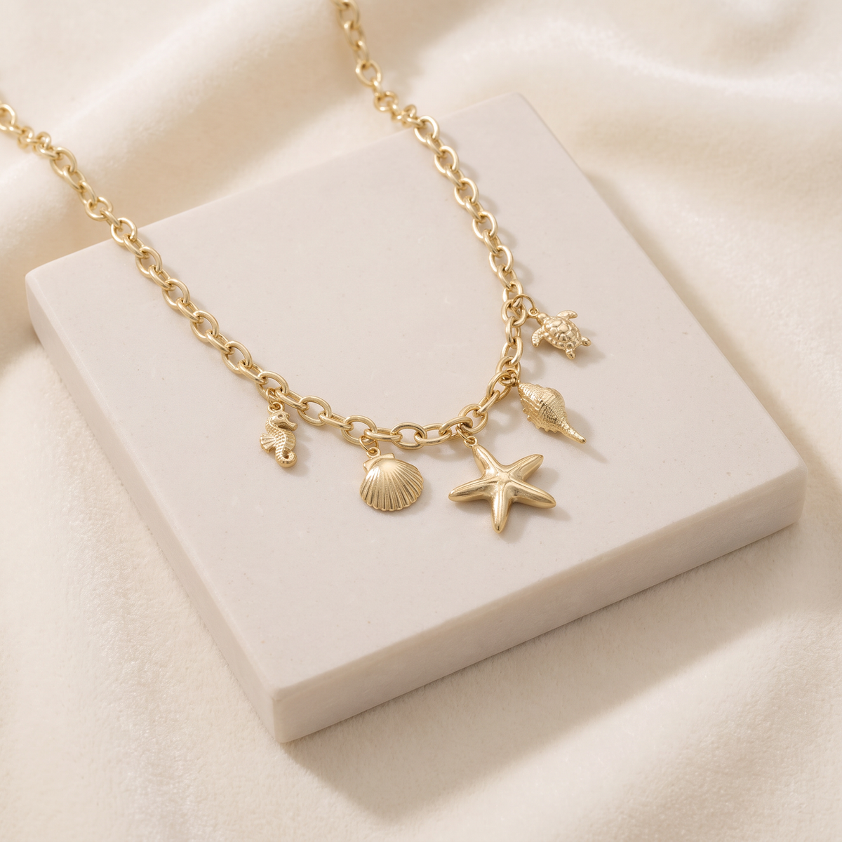 Collier charms étoile de mer doré — Doré