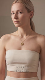 Collier marguerite 40 cm, porté